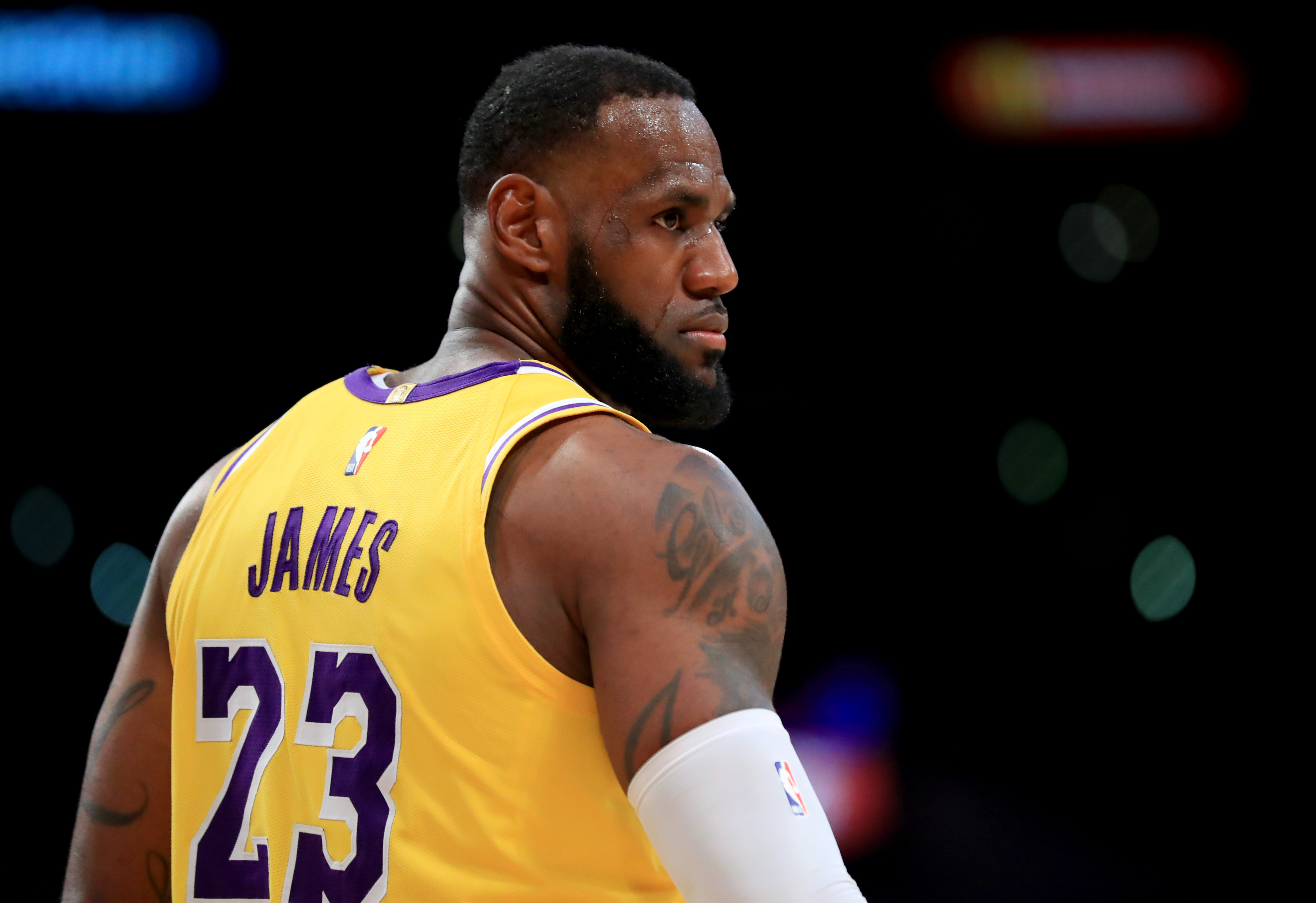 下路在对手 下路在对手