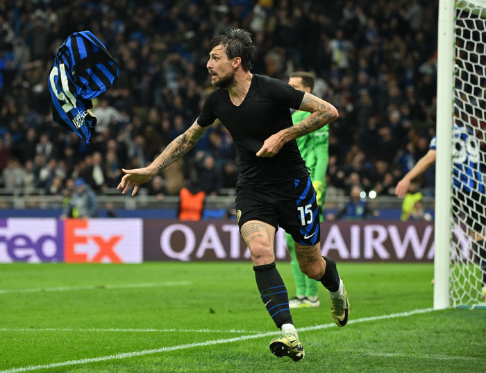 用尺度讲故 用尺度讲故