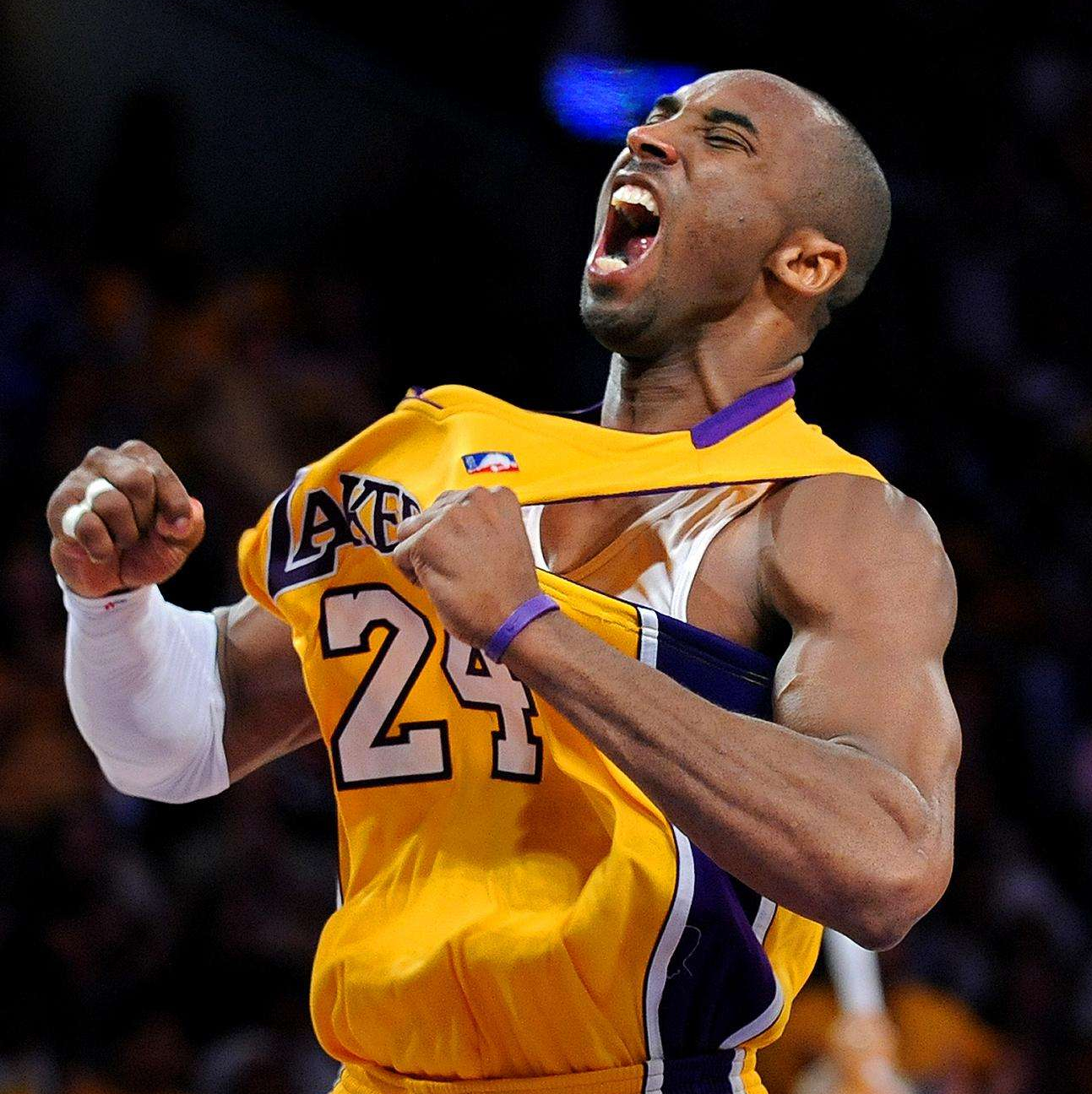 首周以主线 首周以主线