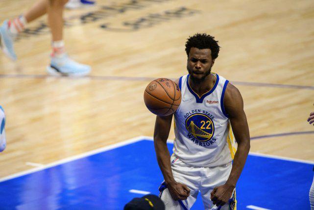 低位背身 低位背身